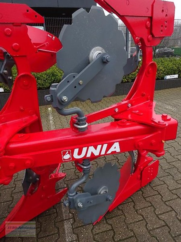 Pflug του τύπου Unia Volldrehpflug IBIS Vario 5, 5-schar, NEU, überjährig, Neumaschine σε Itterbeck (Φωτογραφία 24)