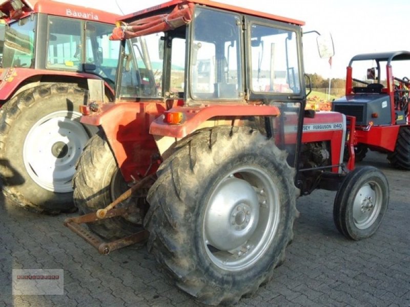 epa traktor 240