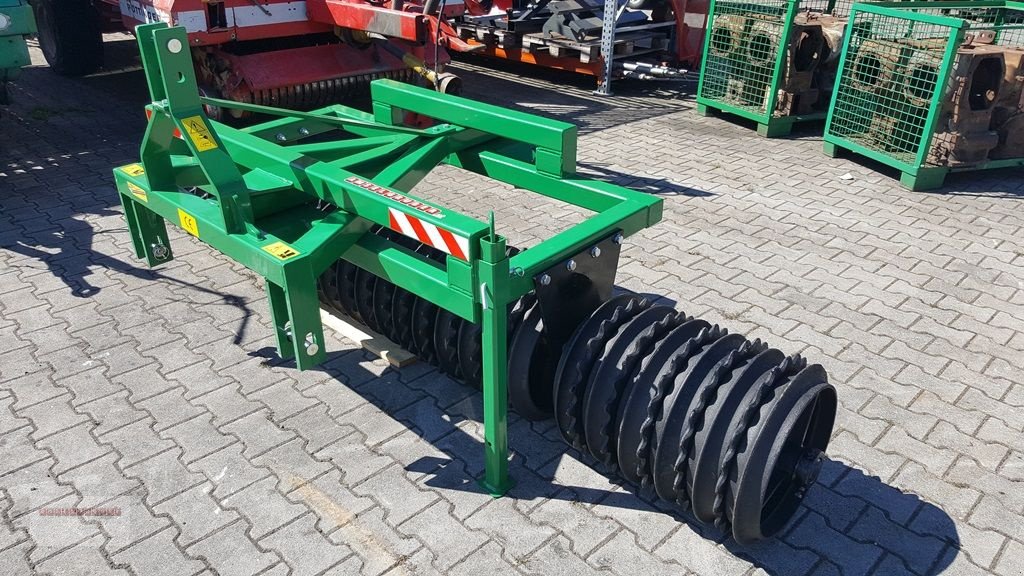 Packer & Walze del tipo Dominator Cambridgewale 300 cm NEU Front+Heck AKTION, Neumaschine en Tarsdorf (Imagen 4)