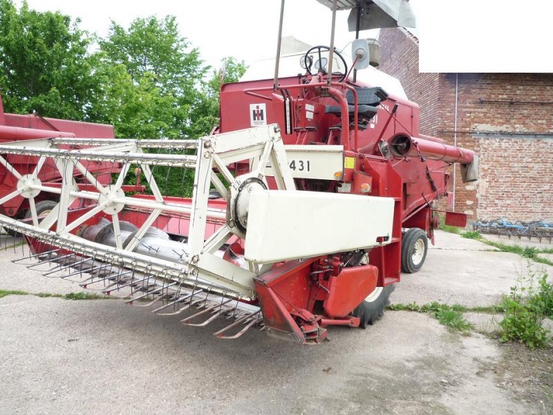 Case IH IHC 431 Combine harvester - technikboerse.com