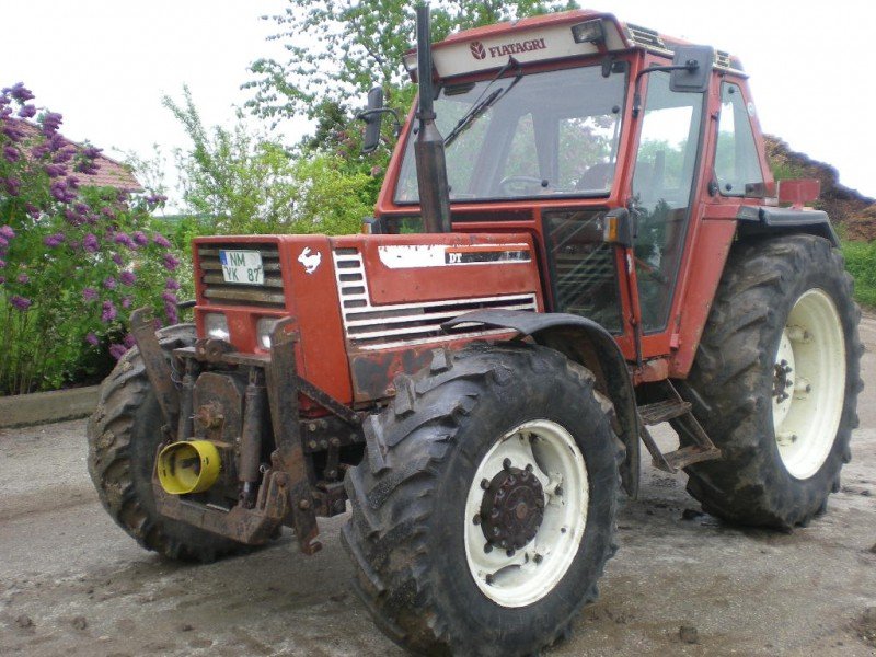 Fiat 9090 DT Tractor - technikboerse.com